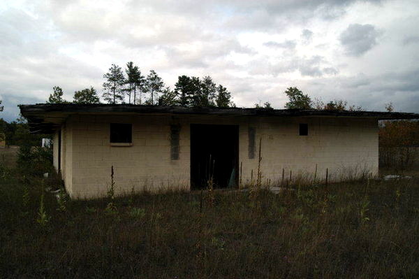 Ken-Mar Drive-In Theatre - Sept 2003